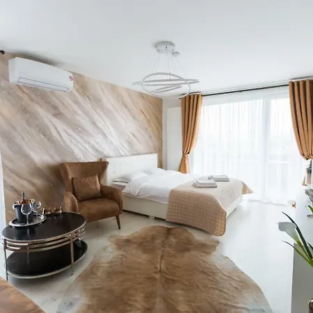 Apartment Alonisos Lux Braşov Esterno foto