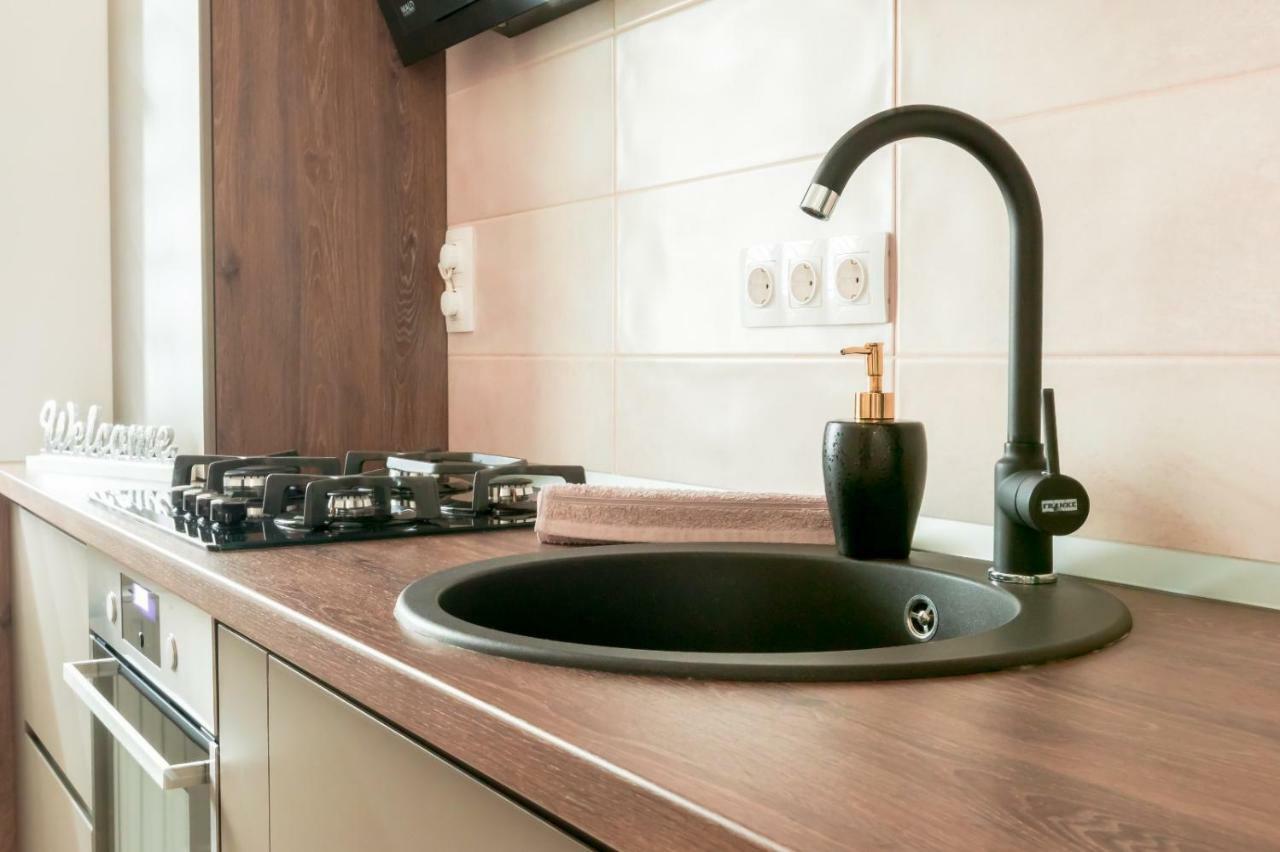 Alonisos Lux Apartament Brașov