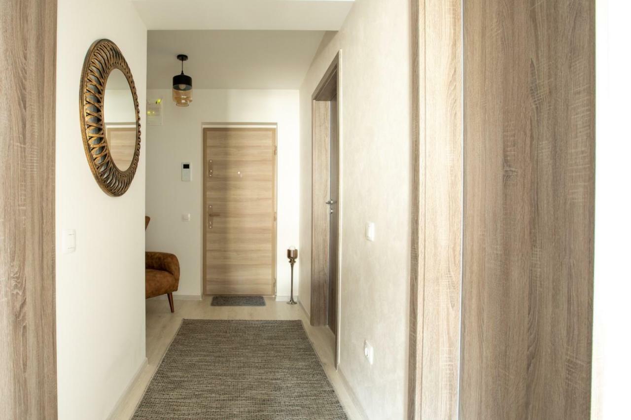 Alonisos Lux